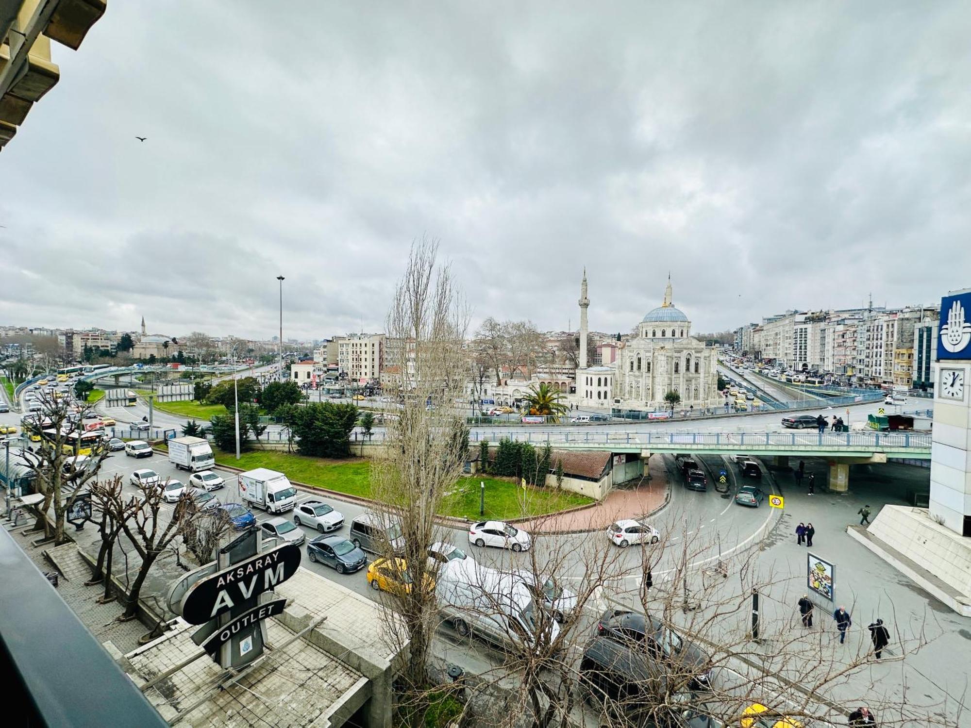 Istanbul Midpoint Hotel エクステリア 写真