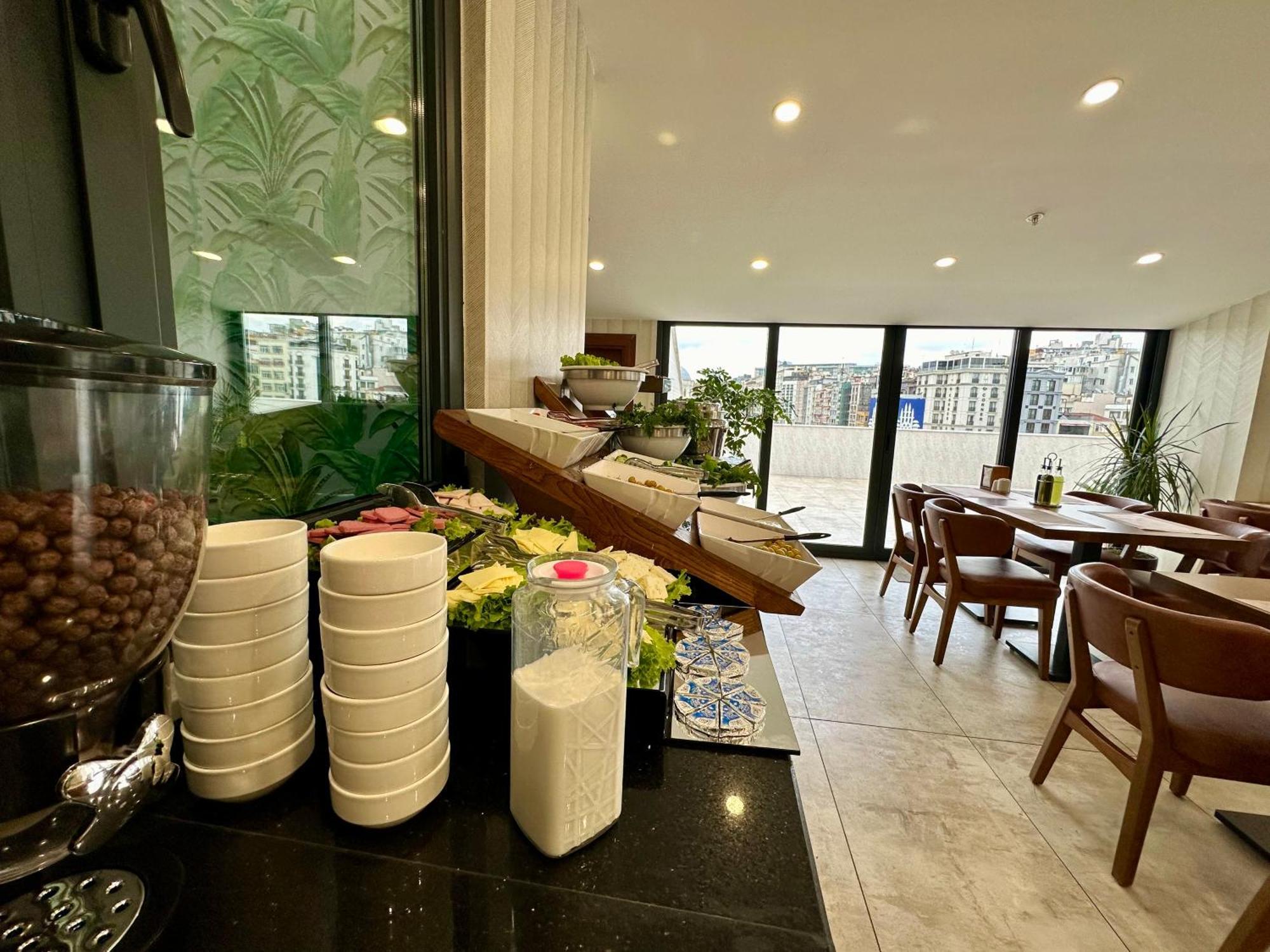 Istanbul Midpoint Hotel エクステリア 写真