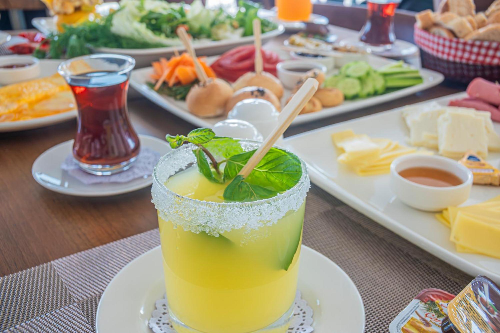 Istanbul Midpoint Hotel エクステリア 写真