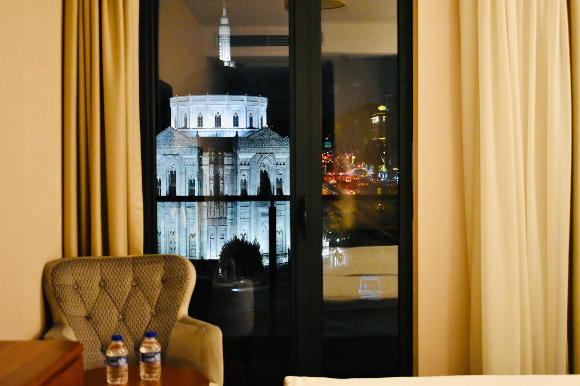 Istanbul Midpoint Hotel エクステリア 写真