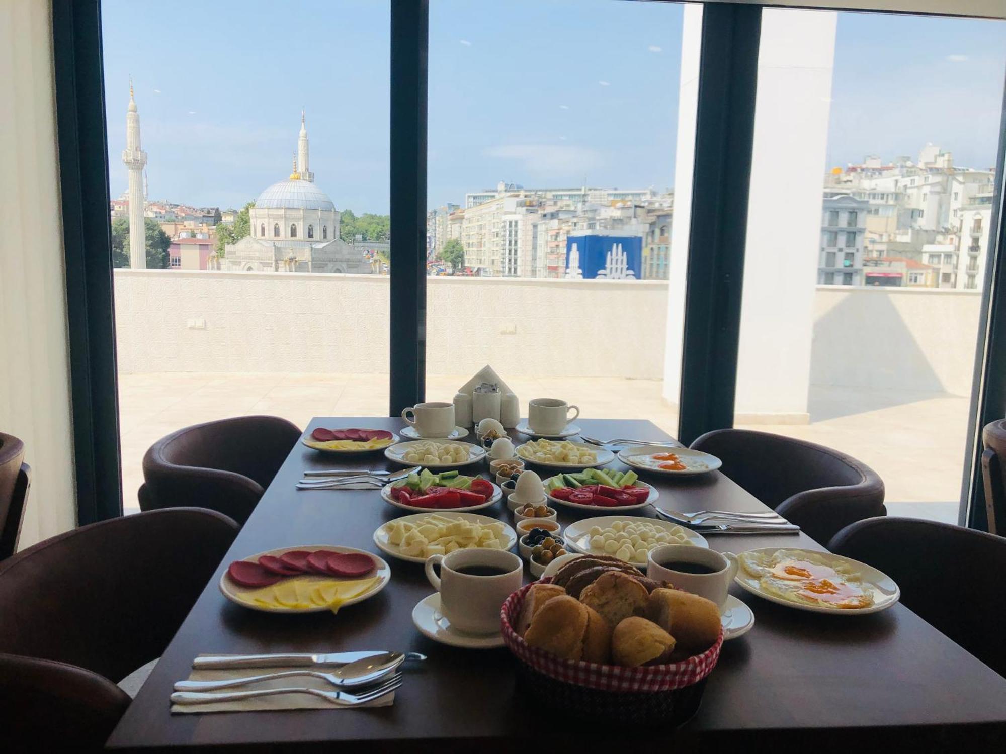 Istanbul Midpoint Hotel エクステリア 写真